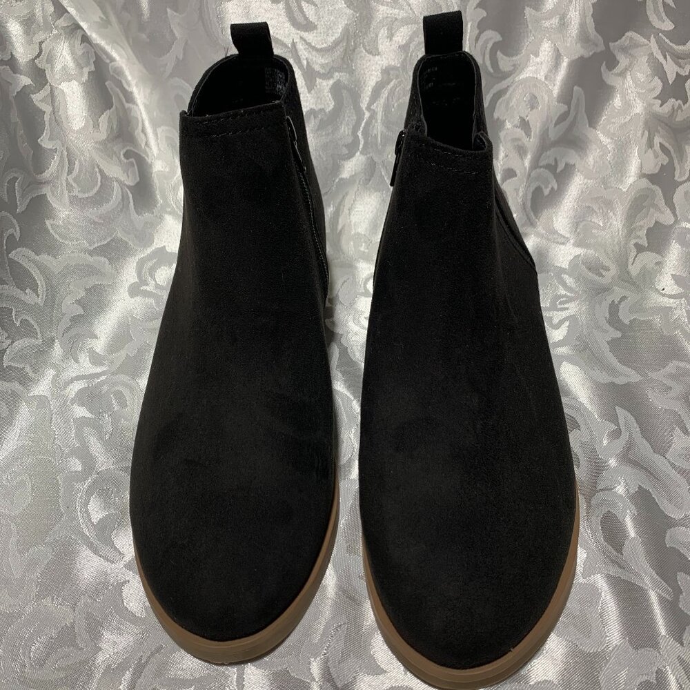 Time and Tru Women's Black Ankle Boots, Size 10W